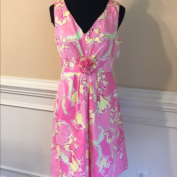 Lilly Pulitzer Dresses & Skirts - Parker dress- Hotta pink